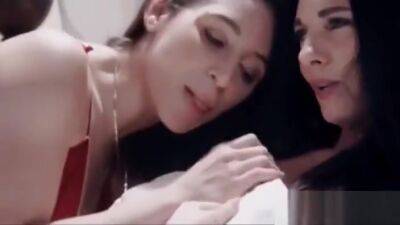 Hot Milf Lesbian Sex With Strapon - videotxxx.com