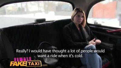 Czech sluts with big tits & tight asses strapon it out in a taxi - sexu.com - Czech Republic